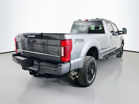 Used 2022 Ford F250 Lariat w/ Black Appearance Package image 13