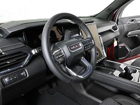 New 2025 GMC Acadia Elevation image 6