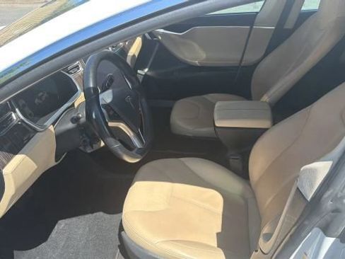 Used 2013 Tesla Model S RWD image 9