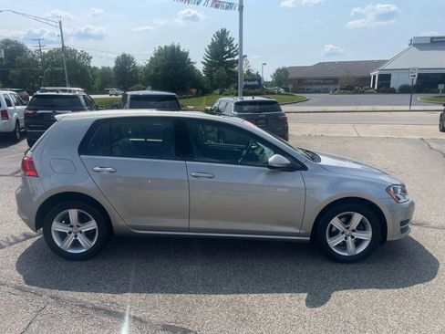 Used 2017 Volkswagen Golf Wolfsburg Edition image 12