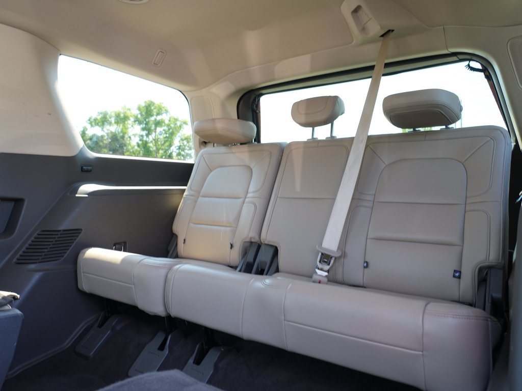 Used 2023 Lincoln Navigator Reserve AWD/4WD image 26