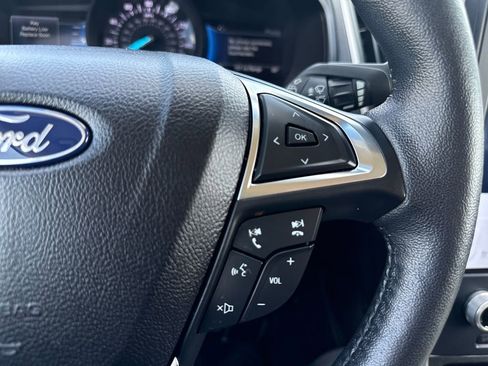 Used 2023 Ford Edge SEL w/ Convenience Package AWD/4WD image 16
