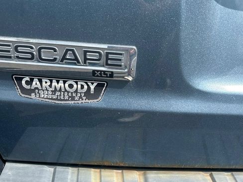 Used 2011 Ford Escape XLT w/ 201A Rapid Spec Order Code FWD image 22