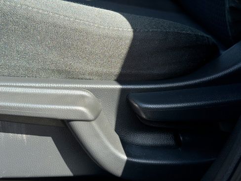 Used 2019 Honda Fit LX image 17
