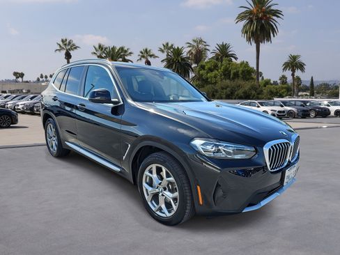 Used 2024 BMW X3 xDrive30i w/ Convenience Package image 3