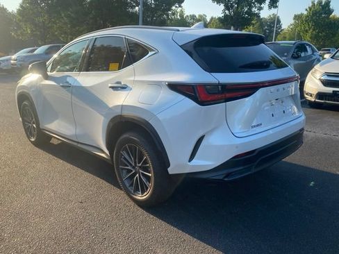 Used 2024 Lexus NX 250 FWD w/ Towing Package (2000 Lbs) image 10