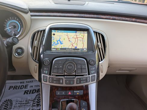 Used 2013 Buick LaCrosse Premium w/ Driver Confidence Package FWD image 24