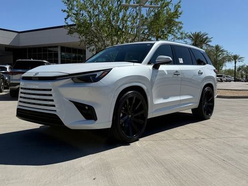 New 2026 Lexus TX 350 AWD image 9