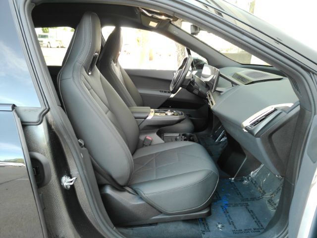 Used 2023 BMW iX xDrive50 AWD/4WD image 22