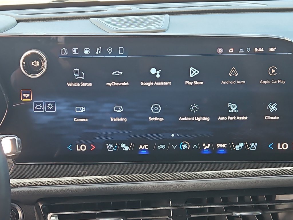 Certified 2025 Chevrolet Traverse High Country FWD image 20