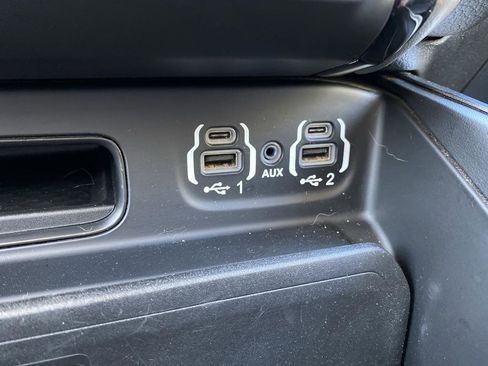 Used 2021 RAM 2500 Laramie AWD/4WD image 29
