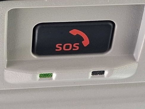 Certified 2024 Toyota Sienna XLE image 29