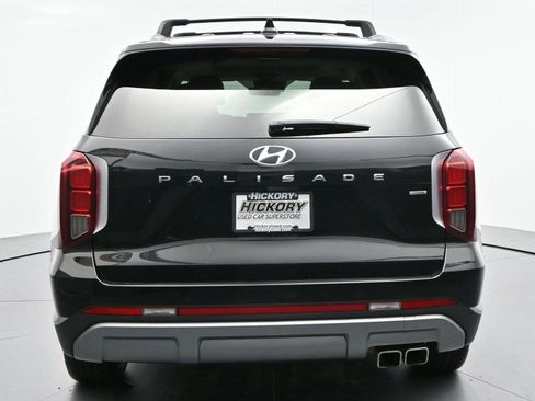 Used 2023 Hyundai Palisade Limited AWD/4WD image 6
