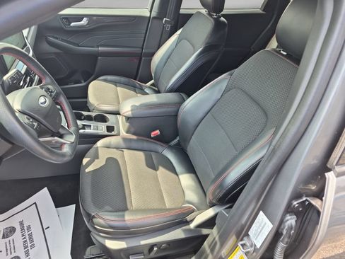 Used 2024 Ford Escape ST-Line Select w/ Tech Pack #1 AWD/4WD image 12