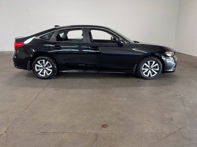 Used 2022 Honda Civic LX image 2