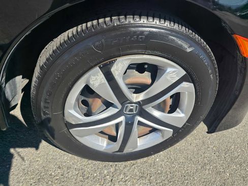 Used 2018 Honda Civic LX image 9