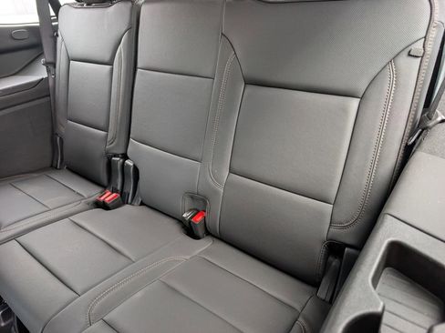 Used 2025 Chevrolet Tahoe High Country AWD/4WD image 20