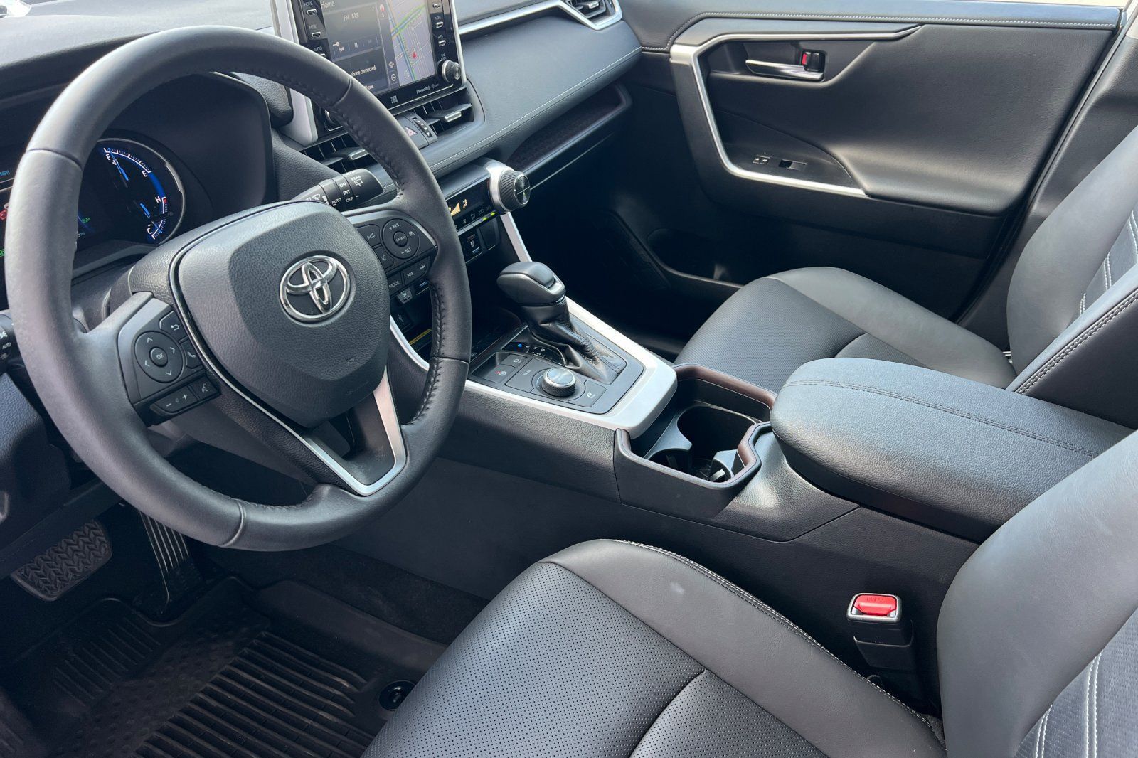 Certified 2021 Toyota RAV4 Limited AWD/4WD image 9