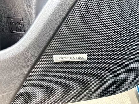 Used 2025 Subaru Crosstrek 2.5i Wilderness AWD/4WD image 19