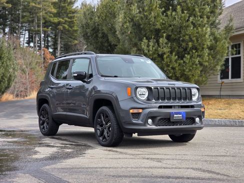 Used 2023 Jeep Renegade Altitude w/ Sun/Sound Group image 1