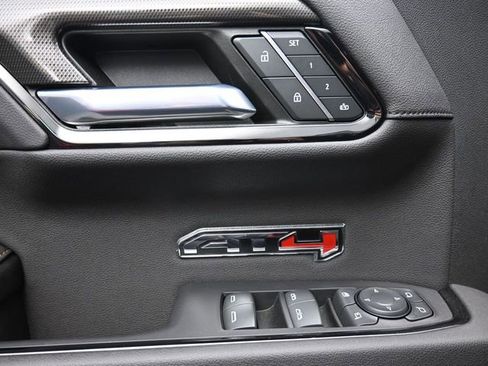 Used 2023 GMC Sierra 1500 AT4 w/ AT4 Premium Package image 15