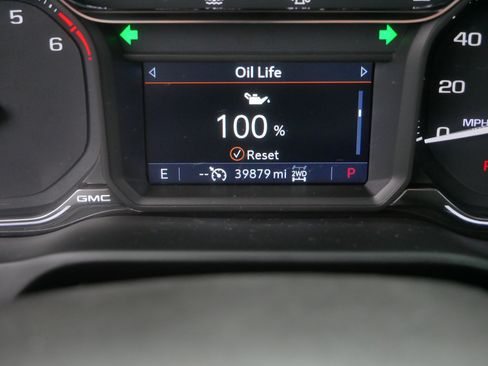 Used 2022 GMC Sierra 1500 Elevation w/ LPO, Elevation Black Package image 37