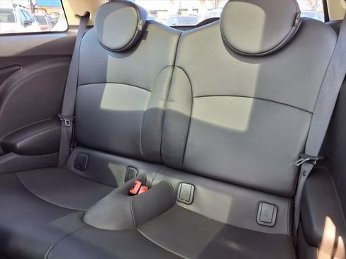 Used 2012 MINI Cooper S image 9