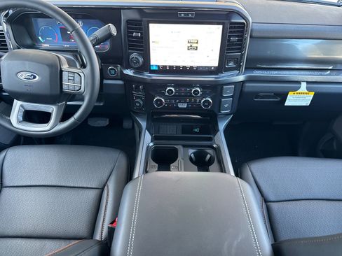 New 2026 Ford F250 Lariat w/ Lariat Ultimate Package image 14