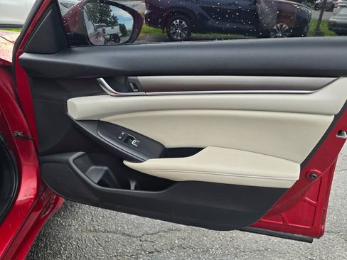 Used 2020 Honda Accord Hybrid image 30