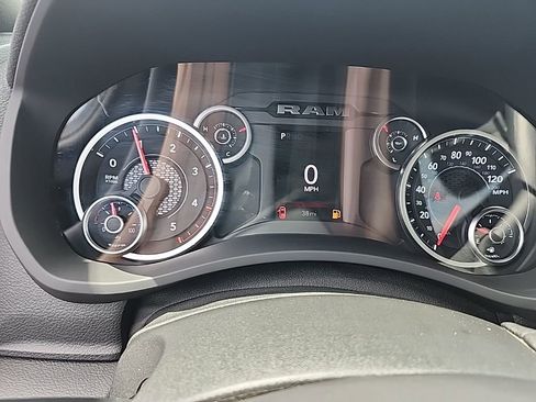 Used 2025 RAM 2500 Big Horn image 31