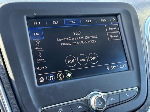 Used 2024 Chevrolet Equinox LT w/ LPO, Floor Liner Package image 23