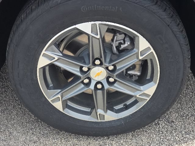 Used 2025 Chevrolet Blazer LT w/ Convenience Package FWD image 9