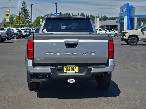 New 2026 Toyota Tacoma SR5 AWD/4WD image 8