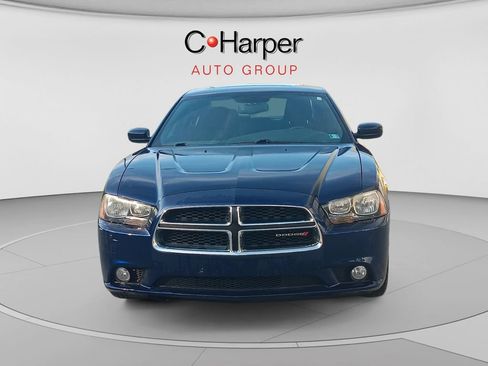 Used 2014 Dodge Charger SXT RWD image 7