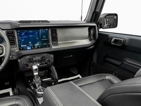 Used 2025 Ford Bronco Big Bend AWD/4WD image 37