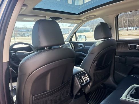 New 2026 Kia Sorento S w/ S Panoramic Sunroof Package AWD/4WD image 23