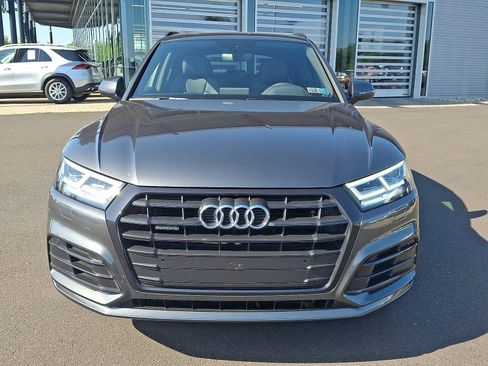 Used 2020 Audi Q5 2.0T Titanium Premium Plus w/ Premium Plus Package AWD/4WD image 2