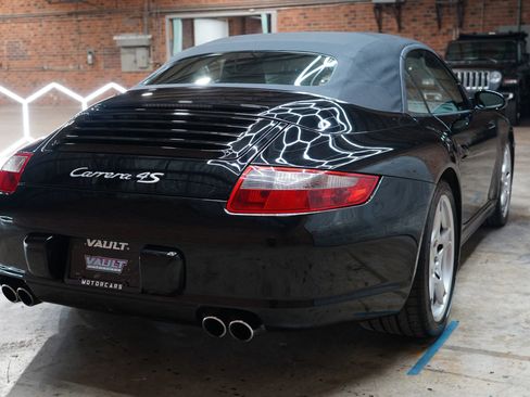 Used 2006 Porsche 911 Carrera 4S image 16