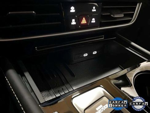 Used 2025 Volkswagen Atlas Cross Sport SE w/ Black Wheel Package image 53