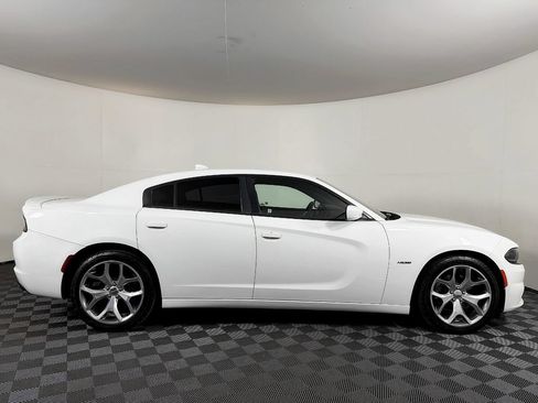 Used 2015 Dodge Charger R/T w/ Plus Group RWD image 7