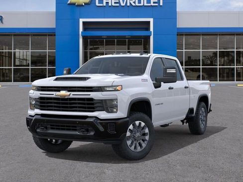 New 2026 Chevrolet Silverado 2500 Custom w/ Custom Value Package image 7