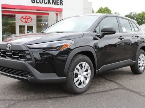 New 2026 Toyota Corolla Cross L AWD/4WD image 2