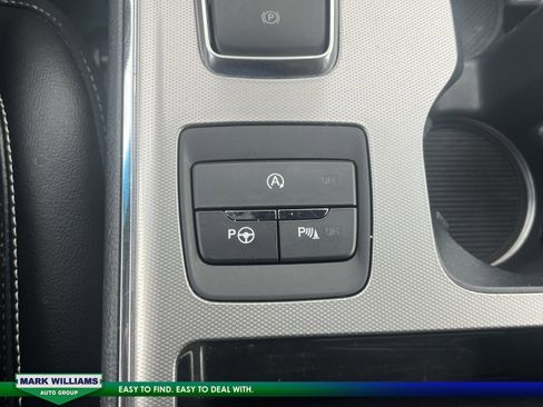 Used 2022 Ford Edge ST w/ Equipment Group 401A image 17