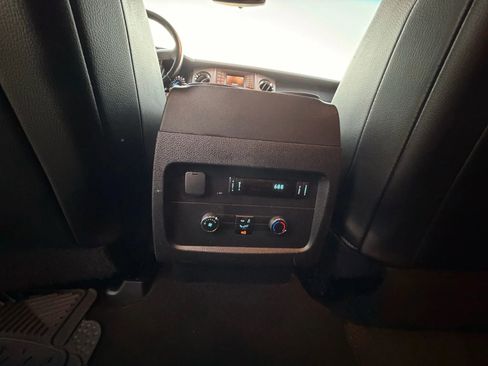 Used 2015 Ford Expedition XLT w/ Equipment Group 201A image 27