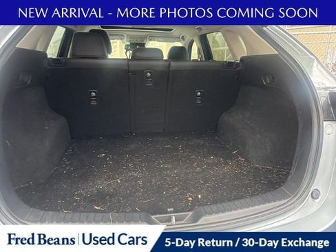 Used 2017 MAZDA CX-5 Touring w/ Preferred Equipment Package image 12