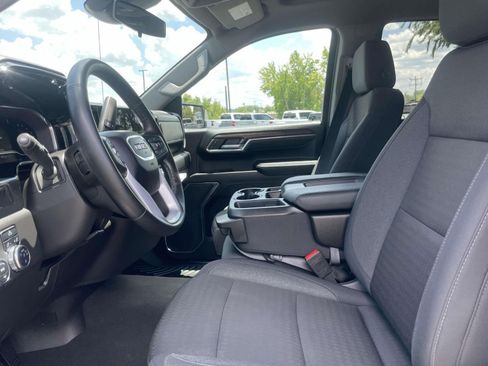 Used 2024 GMC Sierra 1500 Elevation AWD/4WD image 14