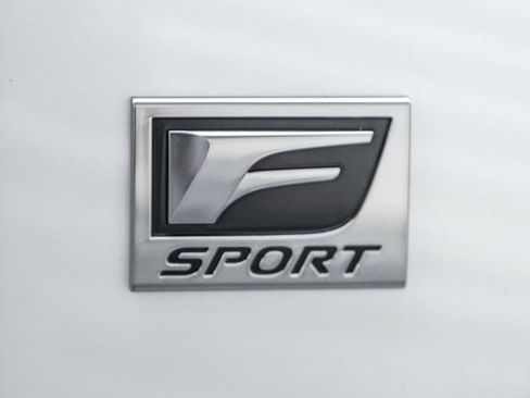 Used 2025 Lexus TX 500h AWD w/ Technology Package image 7