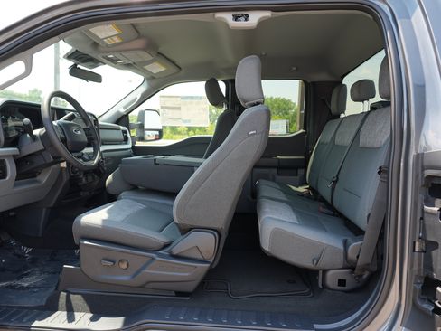 New 2026 Ford F250 XLT w/ FX4 Off-Road Package AWD/4WD image 20