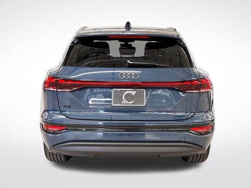 New 2025 Audi Q6 e-tron Premium RWD image 4