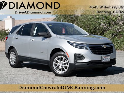 Used 2022 Chevrolet Equinox LS w/ LPO, Floor Liner Package image 1